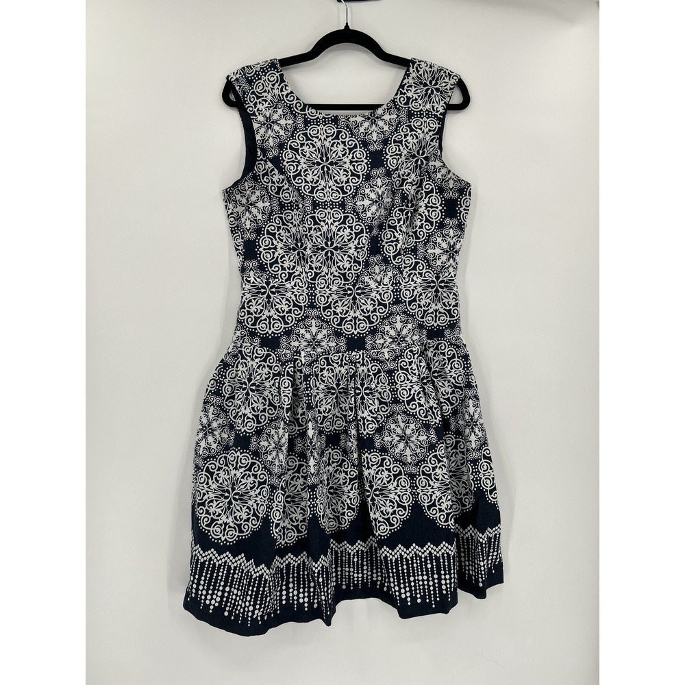 Robbie Bee Womens Size 10 Black White Pleated Floral Print Sleeveless Cotton